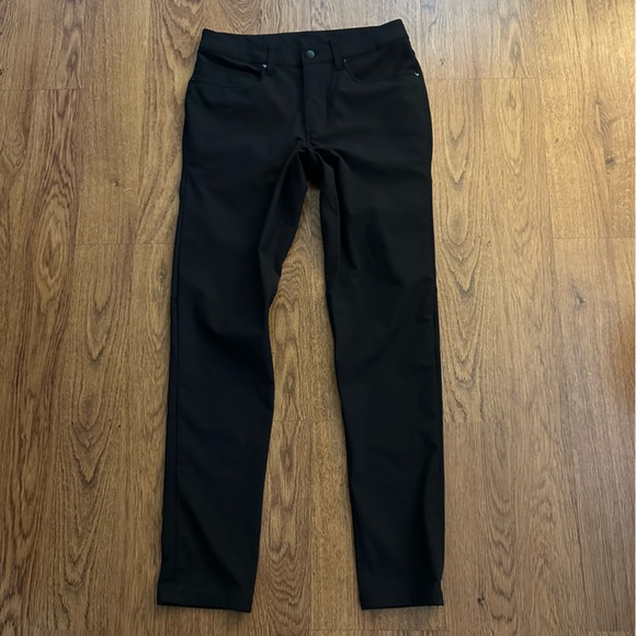 lululemon athletica Men's Dark Pants size 28 flat front slim casual